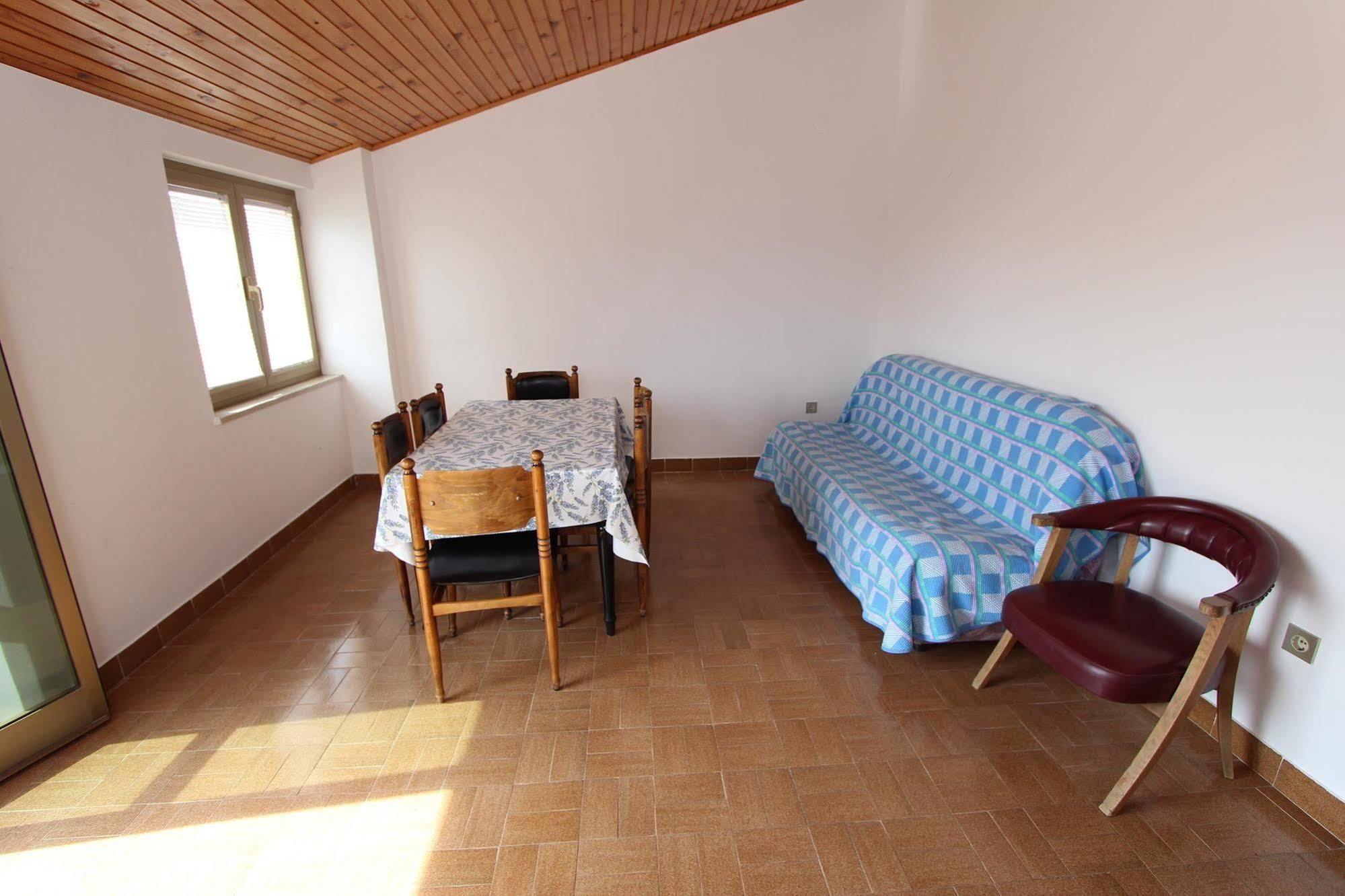 Apartments Malvina โรวีน ภายนอก รูปภาพ